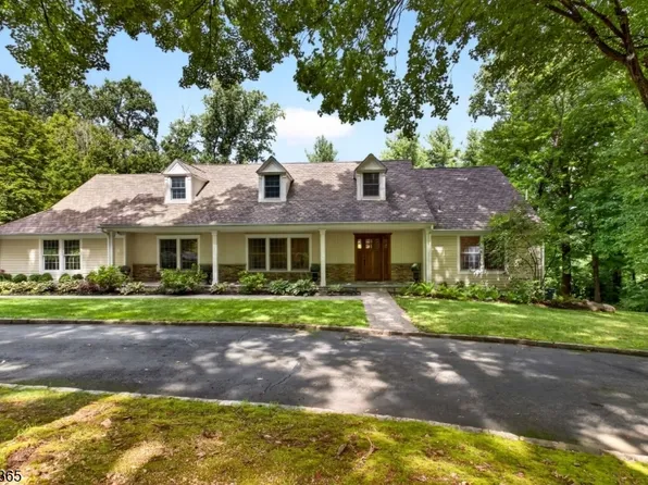 26 Stone Fence Rd, Bernardsville Boro, NJ 07924