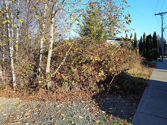 2nd image of 6963 Parkview Dr #815