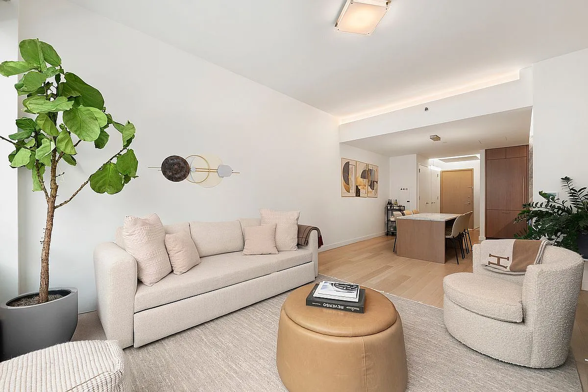 611 W 56th St #3B photo 1