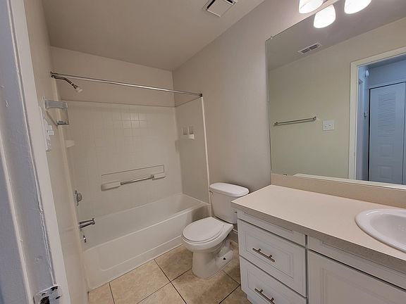 3rd image of 3831 Bowline Cir Unit 104