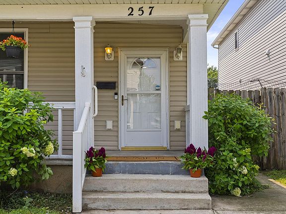 3rd image of 257 Hawkes Ave