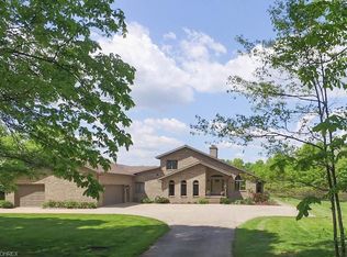 42348 Apples Way Ct, Leetonia, OH 44431