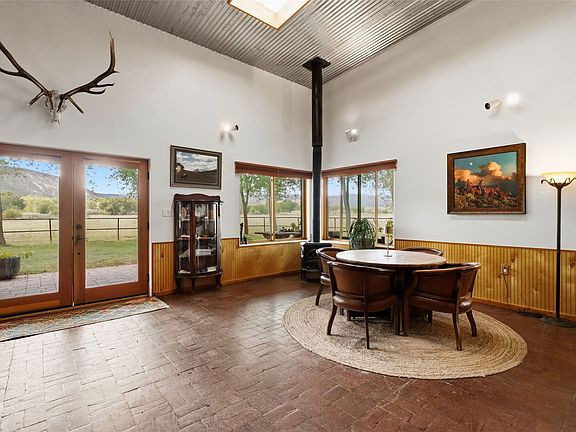 3rd image of 28 Rancho Acequias