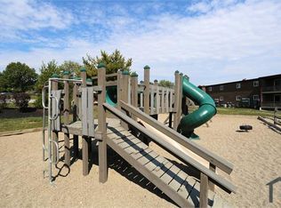 2300 Woodhill Dr, Lexington, KY 40509