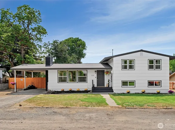 1238 SE 1st Street, East Wenatchee, WA 98802