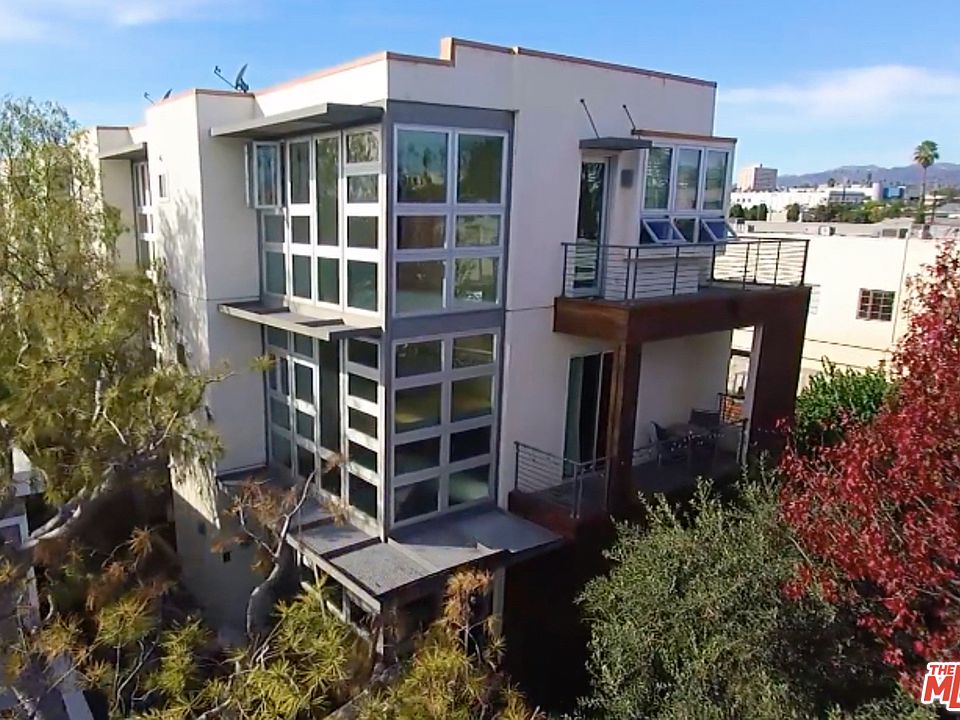 1st image of 1524 11th St Unit B