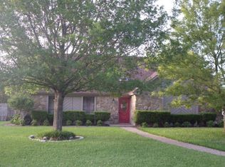 525 Jon St, Lorena, TX 76655