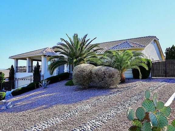 3rd image of 15709 E PALISADES Boulevard