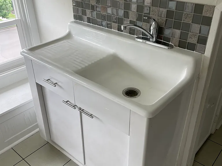 648 Wisconsin St #5 — Photo 2