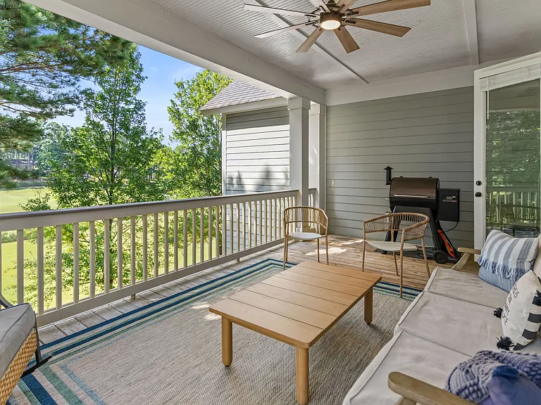 1011 Porch Vw — Photo 25