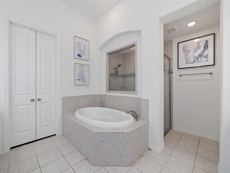 8515 Verona Falls Ct — Photo 21