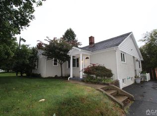 104 Grovers Mill Rd, Plainsboro, NJ 08536