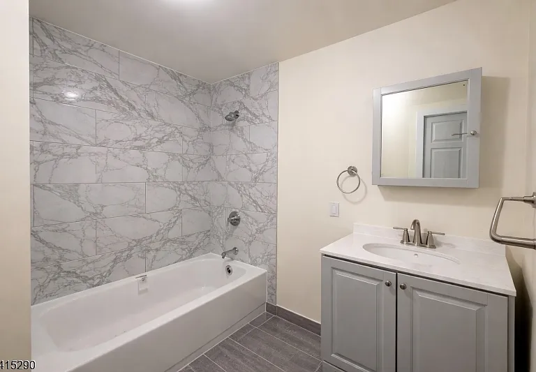 64 N 13th St #2 — Photo 4