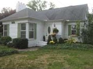 26307 Lake Rd, Bay Village, OH 44140