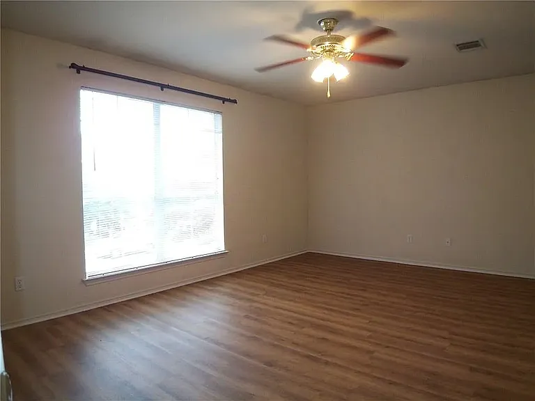 1876 Wallin Loop — Photo 15