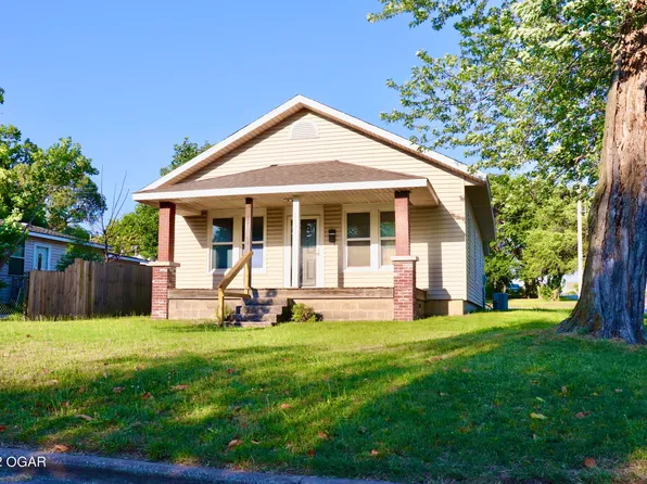 1831 Ohio Ave, Joplin, MO 64804