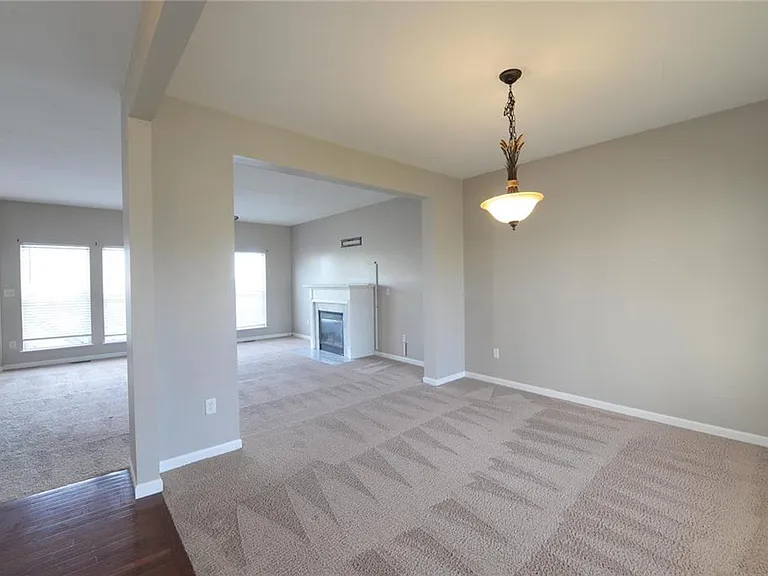 4644 Richmond Forest Dr — Photo 4