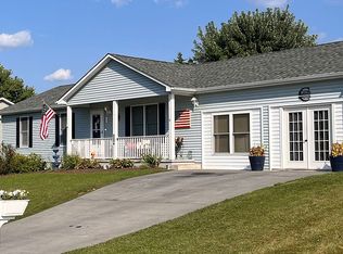 8026 Hillside Dr, Middletown, VA 22645