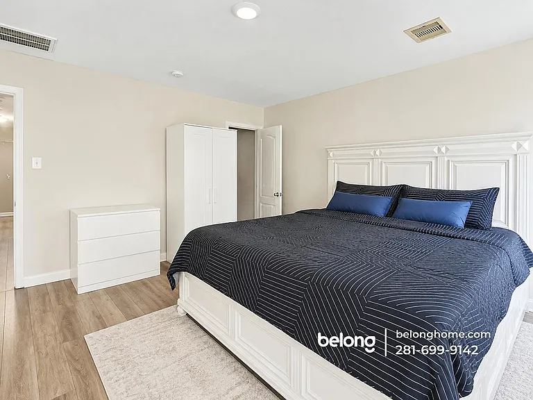20739 Dickinson Manor Ln — Photo 4
