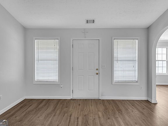 2nd image of 4345 Lexington Ridge Dr