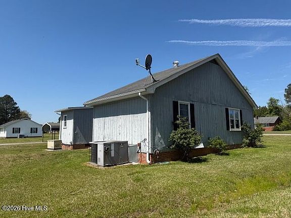 5th image of 106 White Oak Road