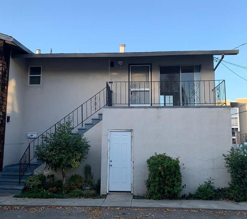 1st image of 666 Reseda Dr