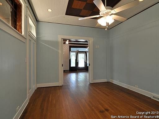 4th image of 202 Kennedy Ave