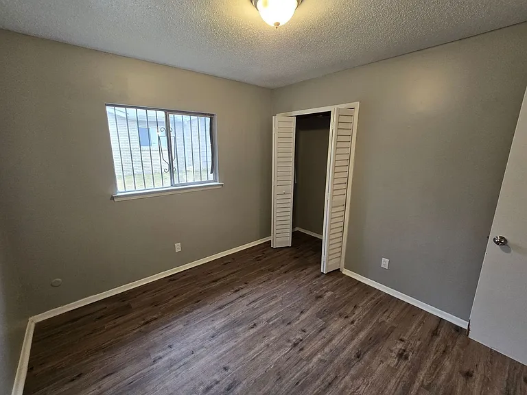 49 Saxony Cir — Photo 13