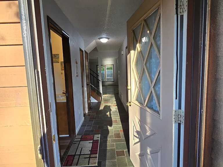 530 Townwood Dr — Photo 3