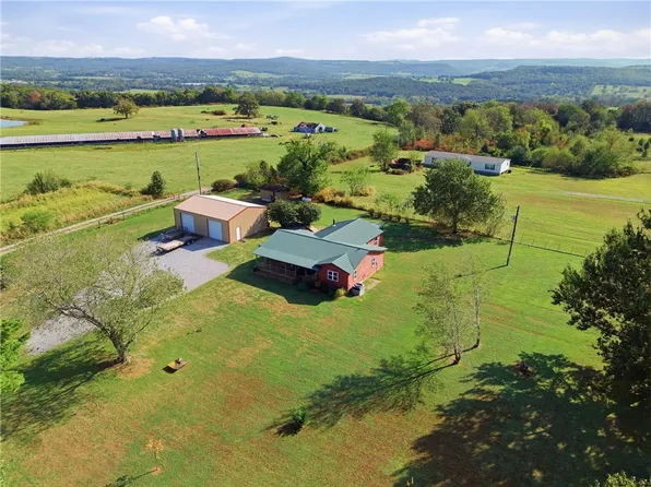 11176 E Mount Olive Rd, Elkins, AR 72727