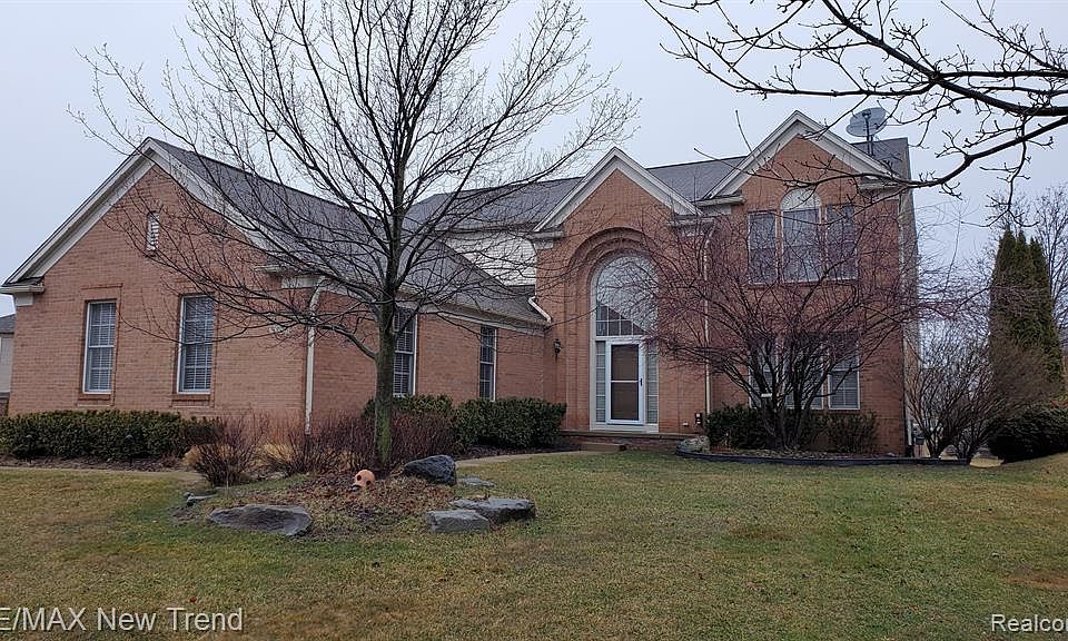 3876 Piedmonte Dr, Rochester, MI 48306 Zillow