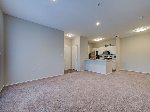 5th image of 8302 W Hausman Rd #214