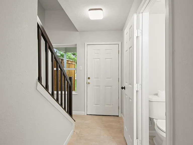 19511 Pine Echo Dr — Photo 10
