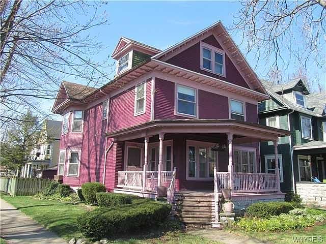 1st image of 126 Crescent Ave