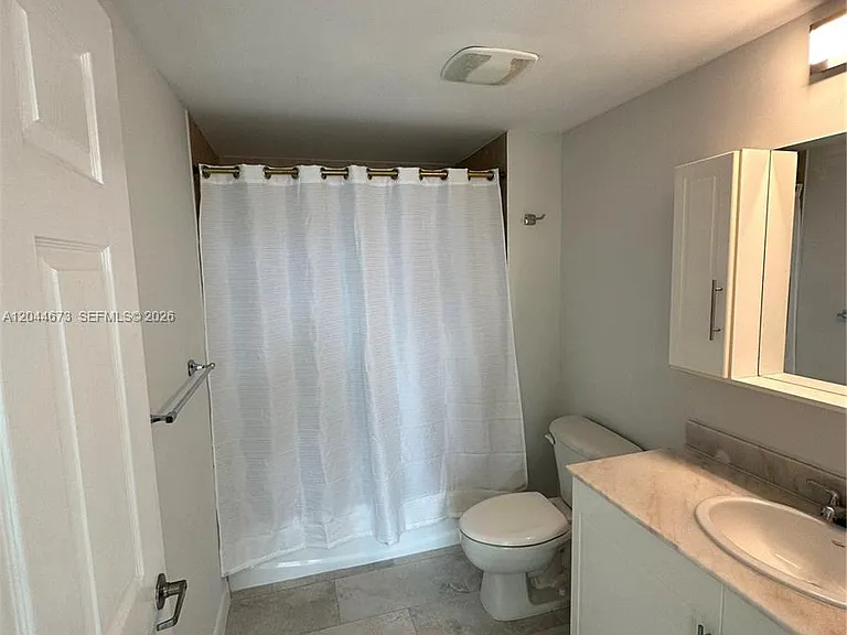 275 NE 18th St #1406 — Photo 12