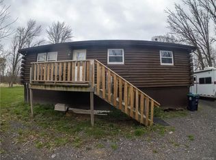 3861 Irish Rd, Wilson, NY 14172