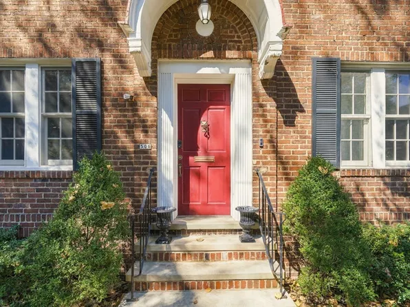 506 Roslyn Pl, Pittsburgh, PA 15232