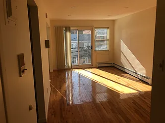 Rented by SUN WOOD REAL ESTATE