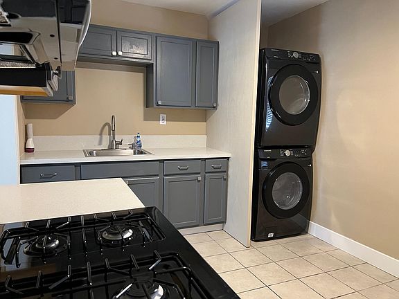 5th image of 574 N Wilson Ave #574