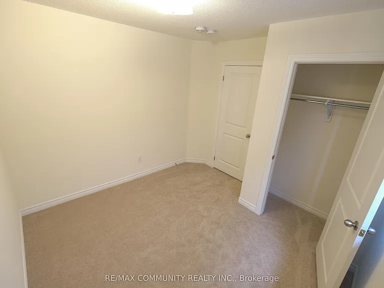 1109 Skyridge Blvd — Photo 15