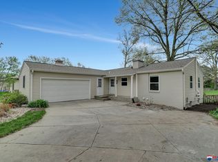 3135 Calvert St, Lincoln, NE 68502