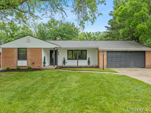 1955 Millbank St SE, Grand Rapids, MI 49508