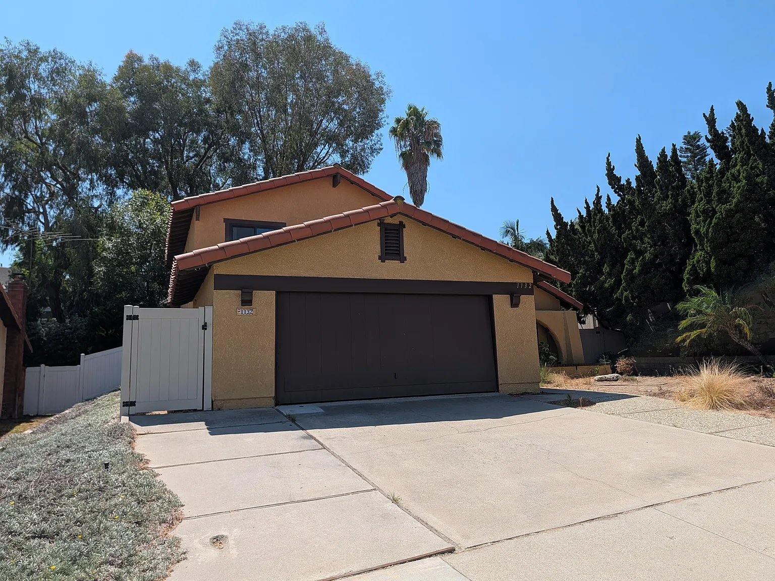 3 bed, 2100 sqft, $6,500 — Photo 2