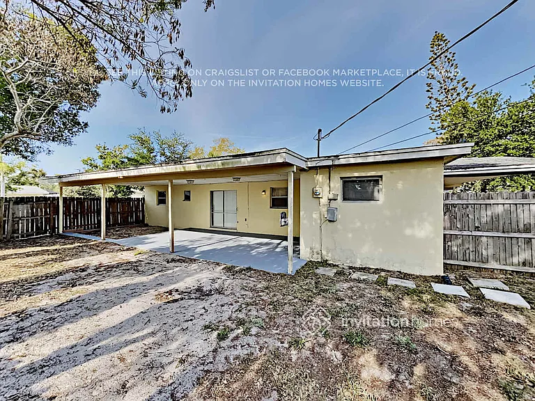 1806 Dodge Cir S — Photo 21