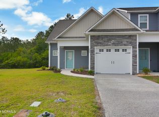 428 Guppy Loop, Sneads Ferry, NC 28460