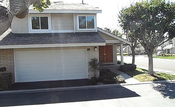 3rd image of 22 Alderwood #126