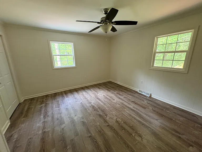 6108 Carter St — Photo 12