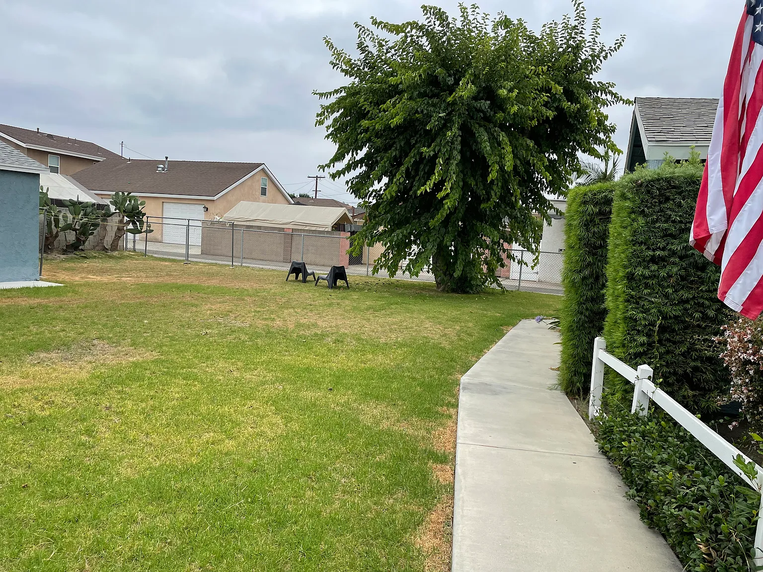 1 bed, 550 sqft, $2,100 — Photo 2