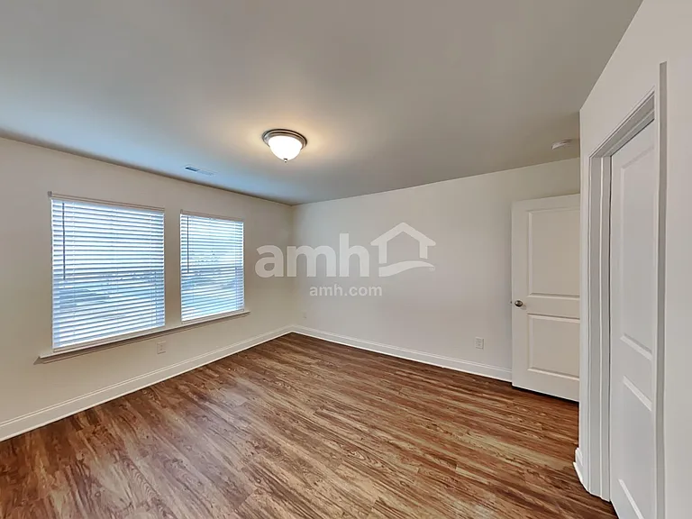 136 Rivulet Dr — Photo 20