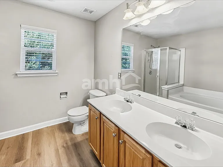 15907 Circlegreen Dr — Photo 13